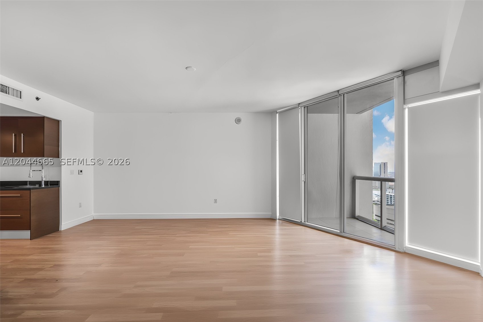475 Brickell Ave 2508 Property Photo 6