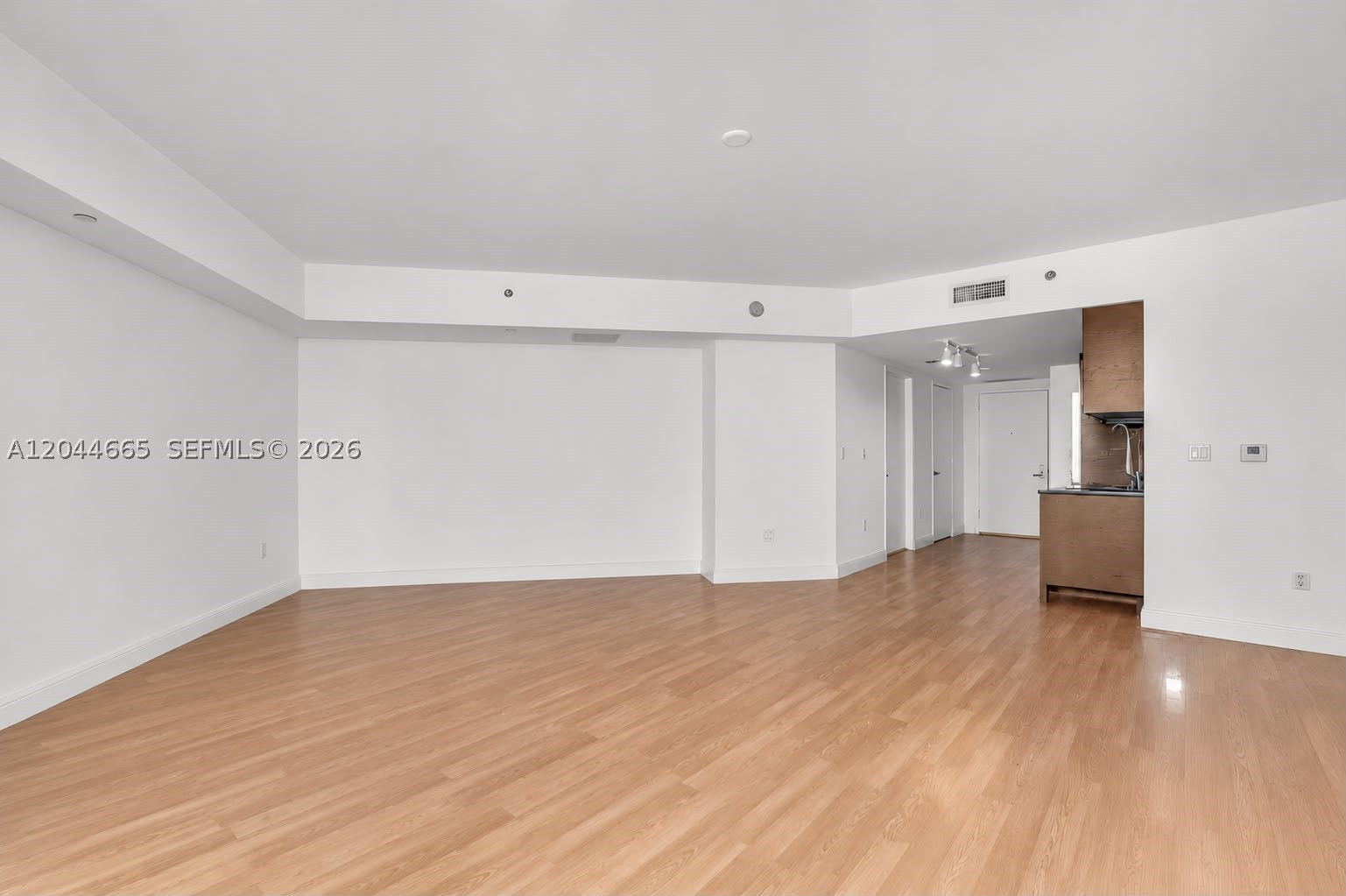 475 Brickell Ave 2508 Property Photo 7