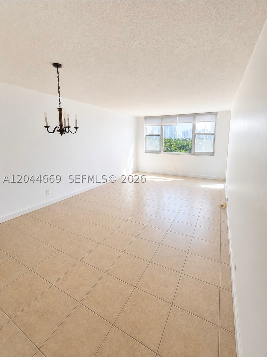 3180 S Ocean Dr 621 Property Photo 3