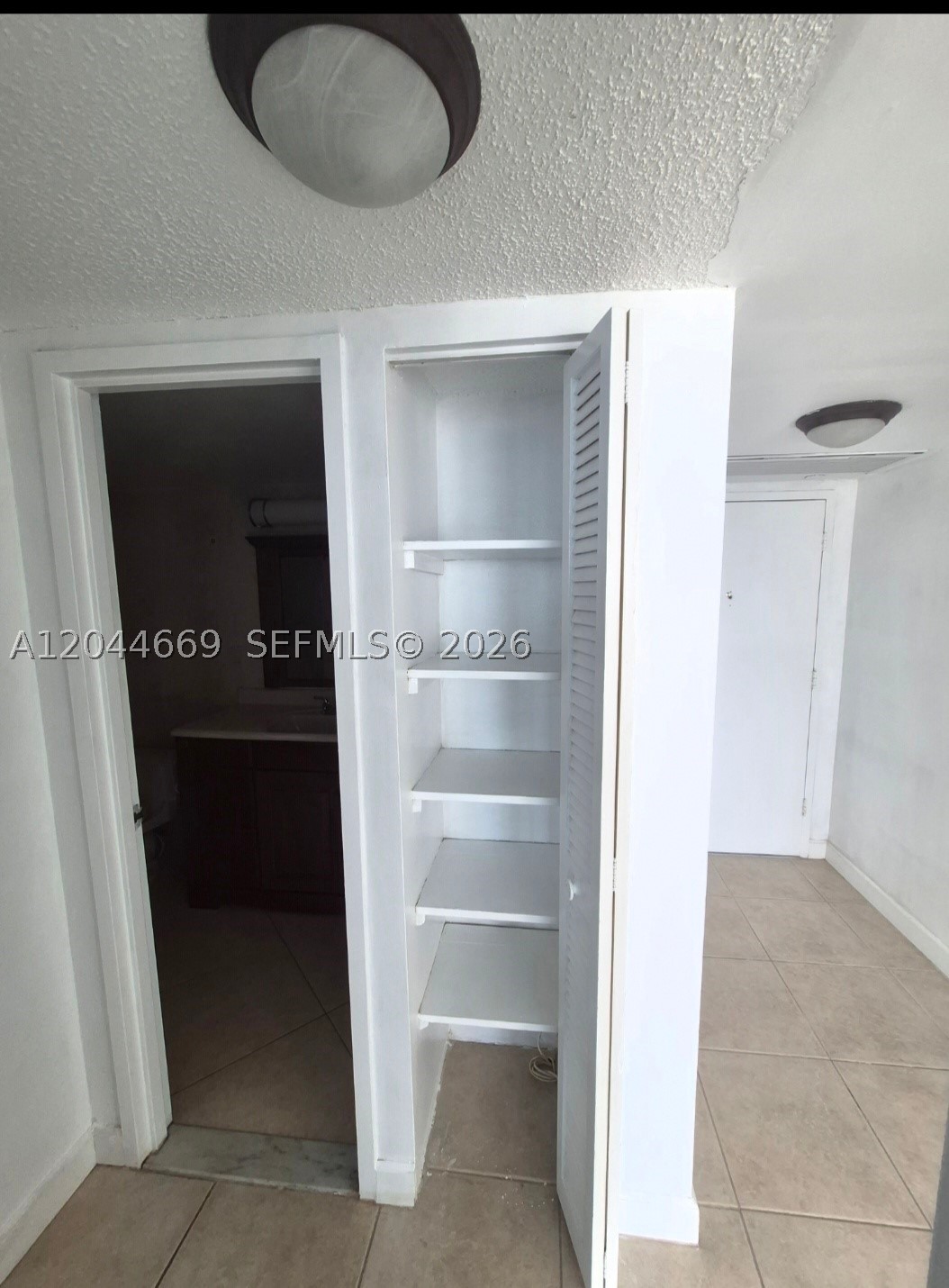 3180 S Ocean Dr 621 Property Photo 8