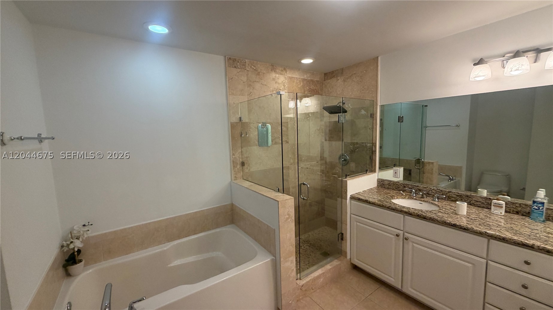 3001 Ne 185th St 129 Property Photo 15