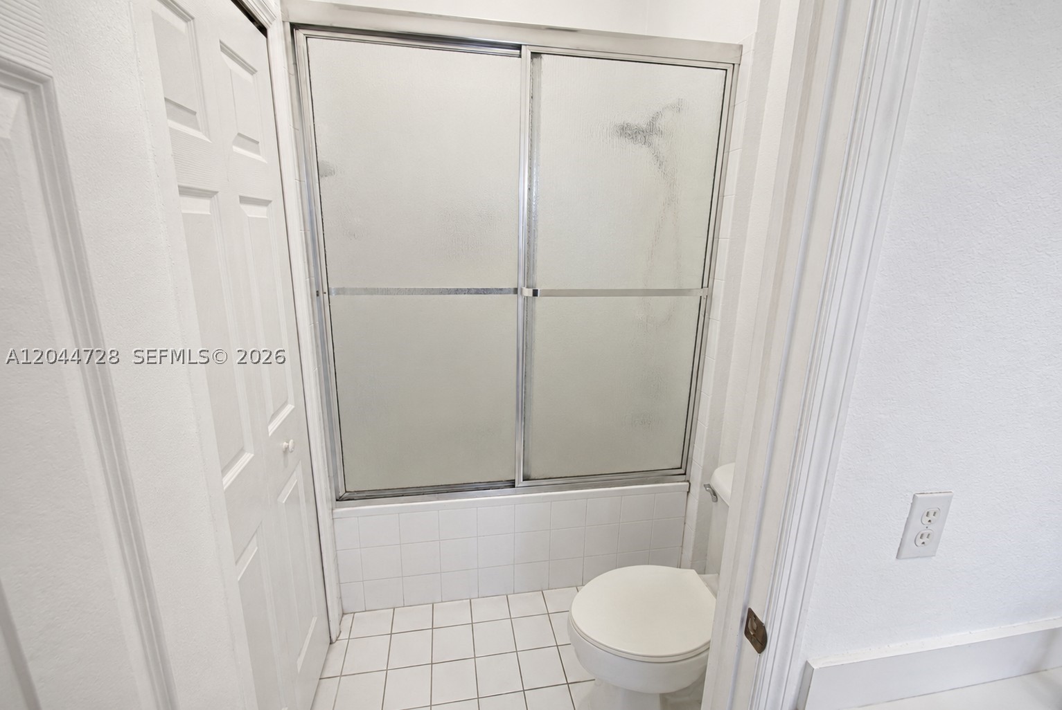 9133 Sw 152nd Path Property Photo 10