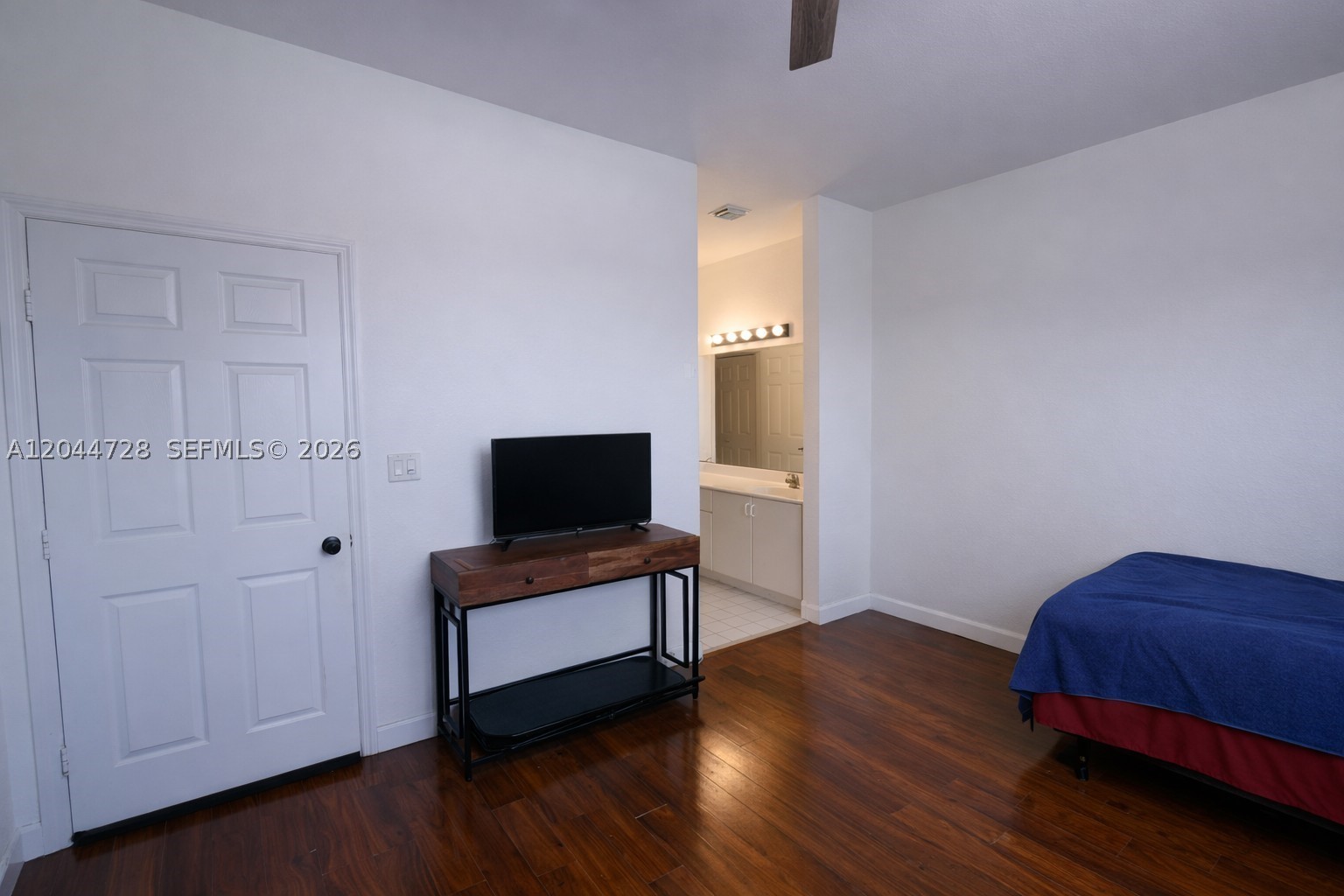 9133 Sw 152nd Path Property Photo 13