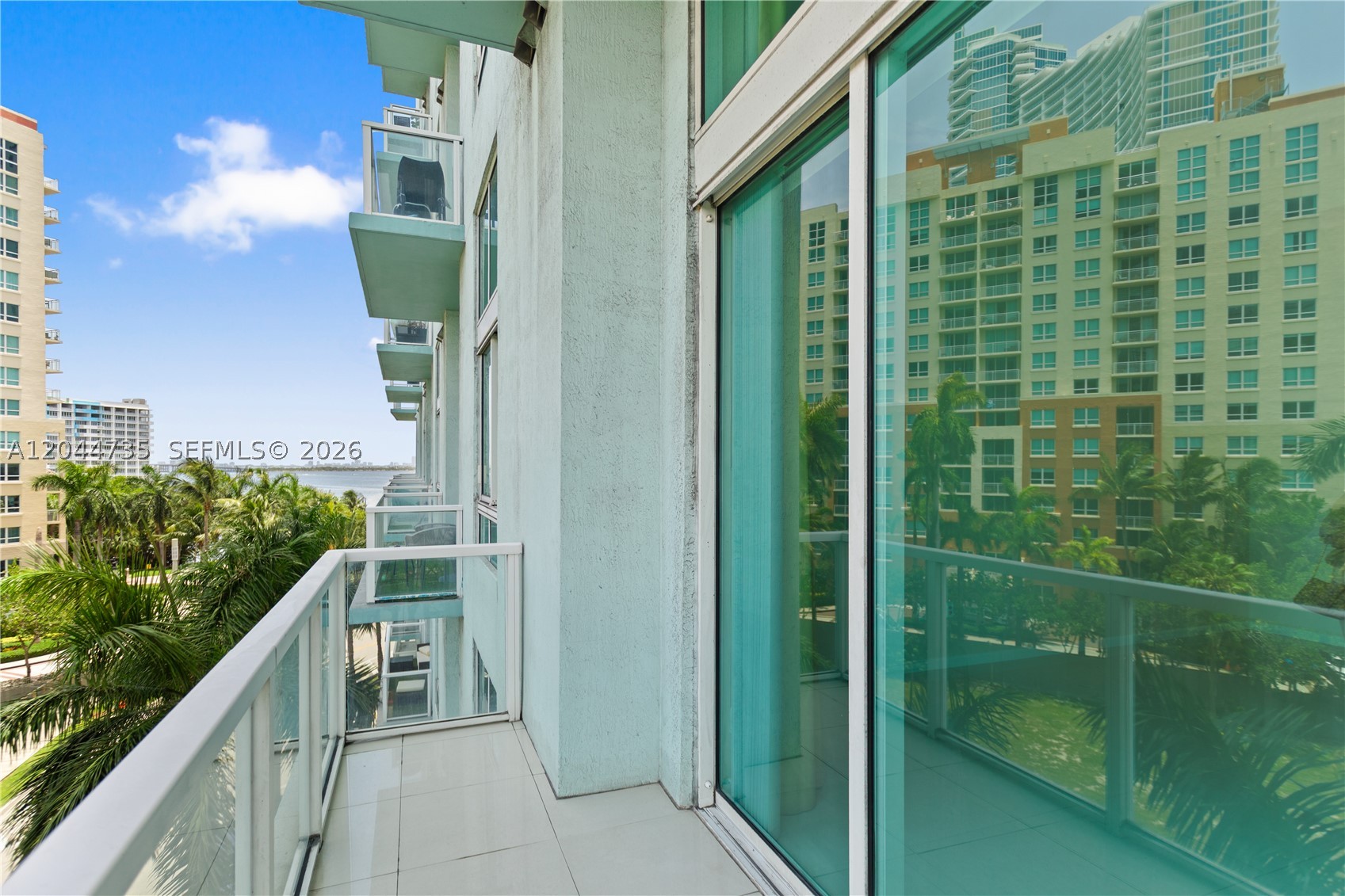 1900 N Bayshore Drive Dr 715 Property Photo 19