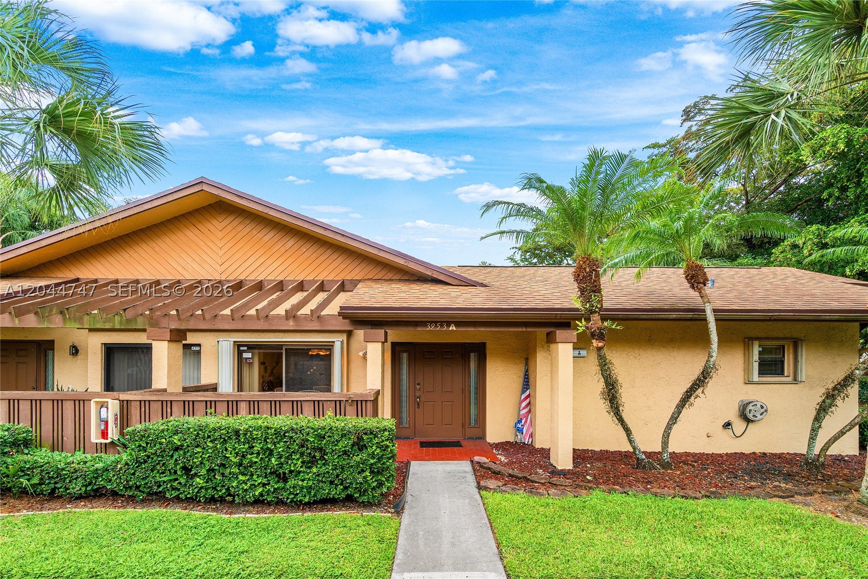 3953 Cocoplum Cir 3609 Property Photo 1
