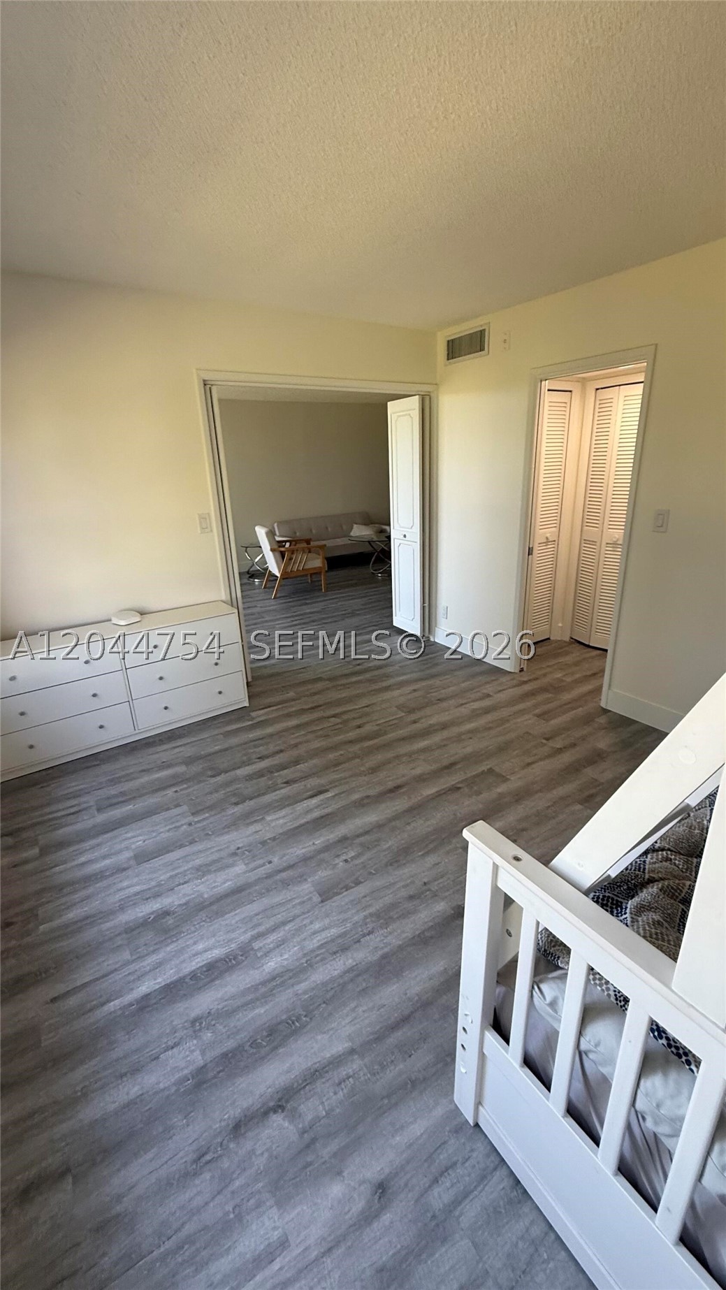 2901 S Palm Aire Dr 408 Property Photo 25