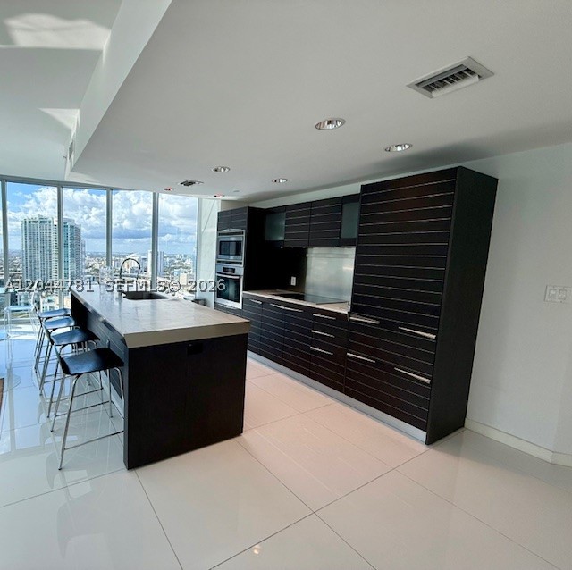 200 Biscayne Boulevard Way 3102 Property Photo 10