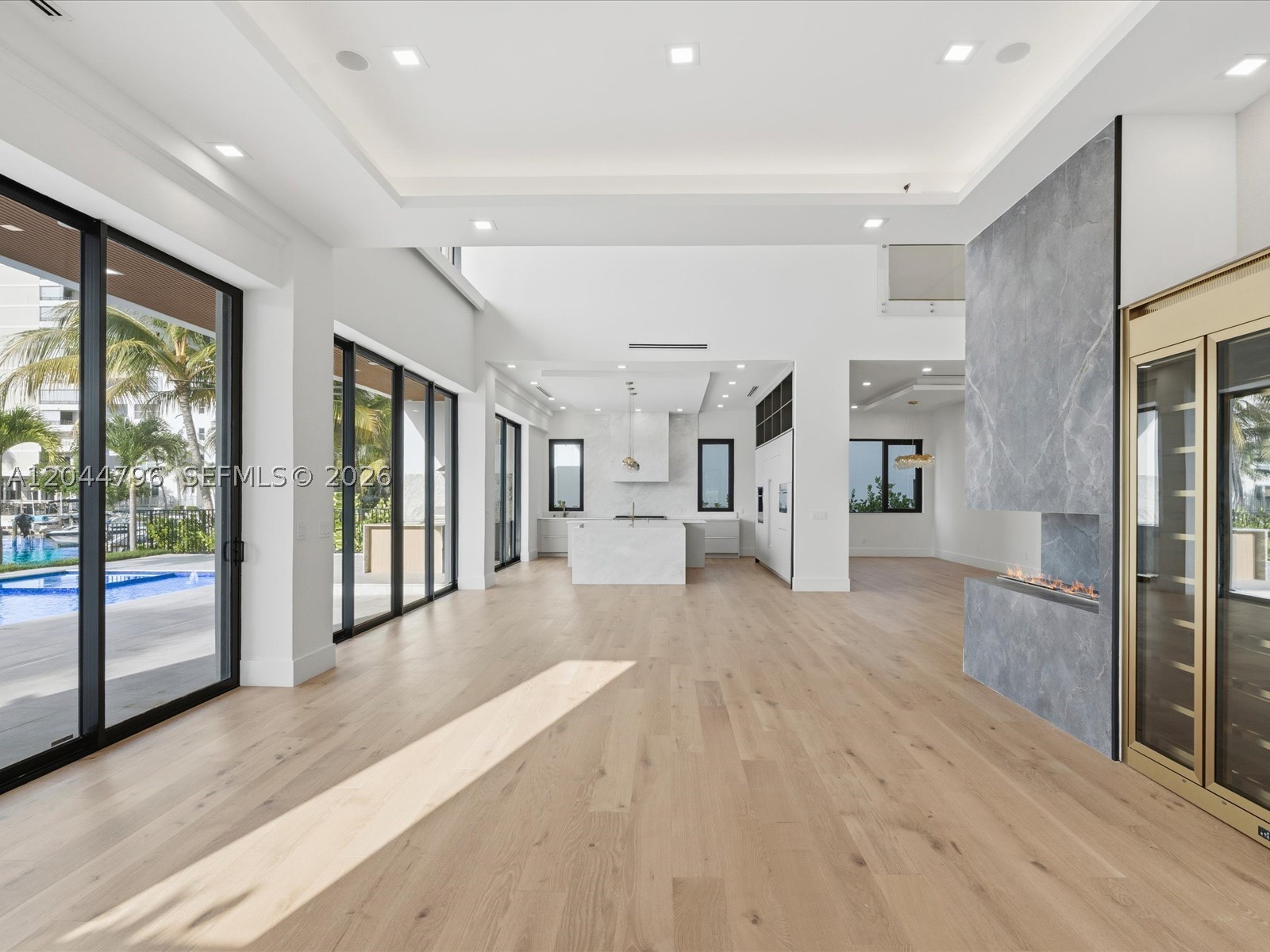 2 Sunset Ln Property Photo 8