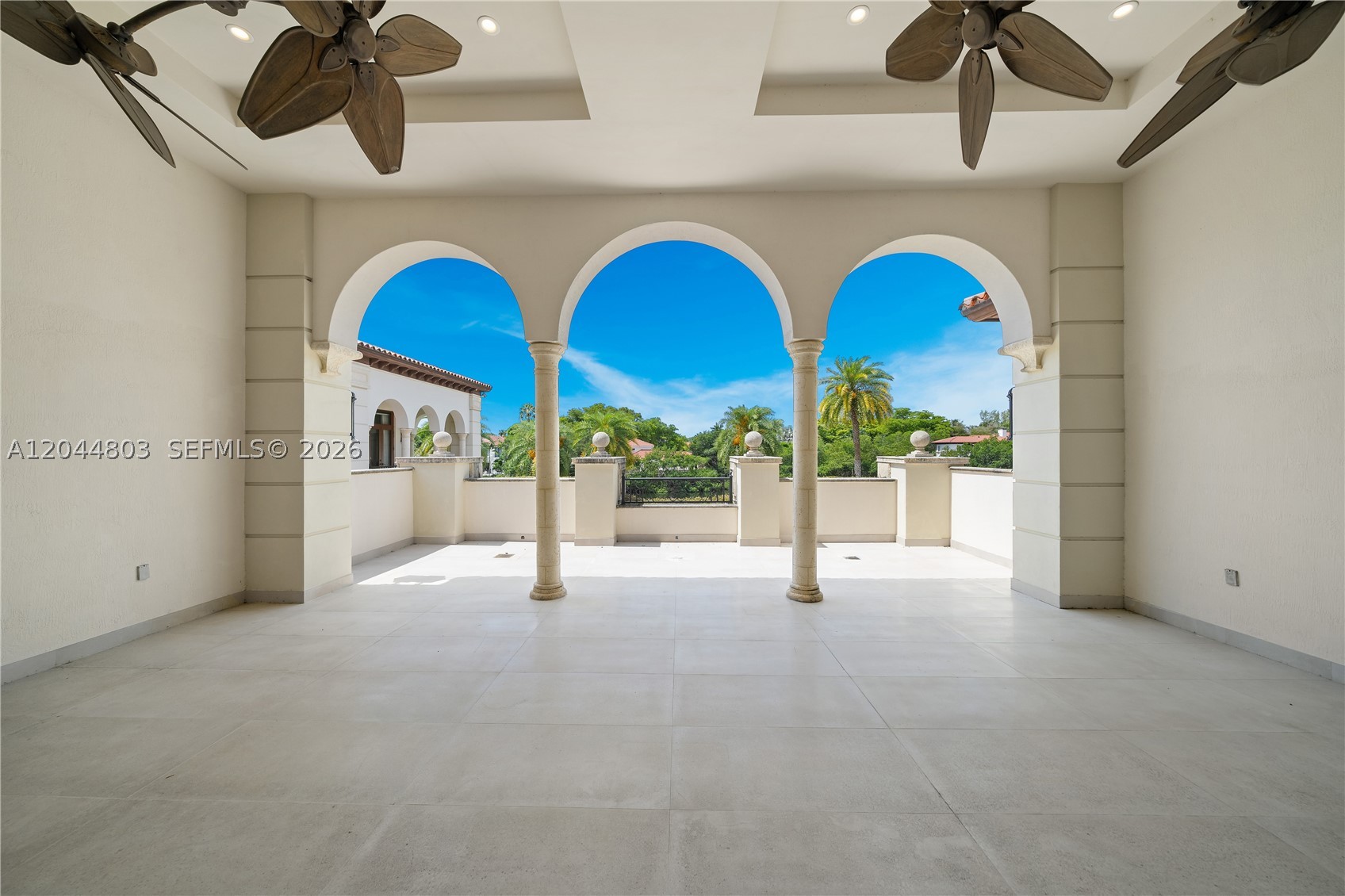 A12044803 Property Photo 36