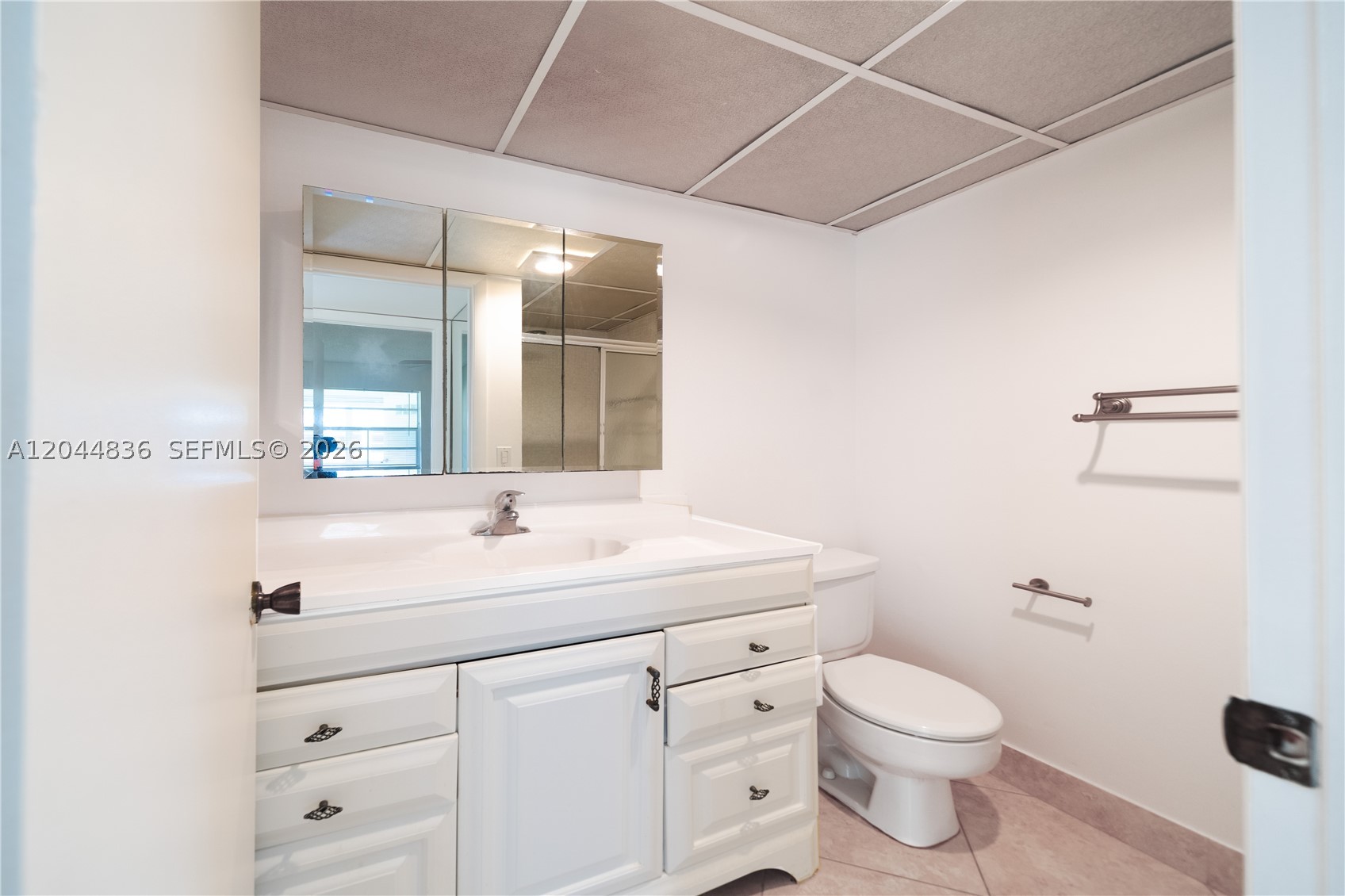 642 N Normandy N 642 Property Photo 21