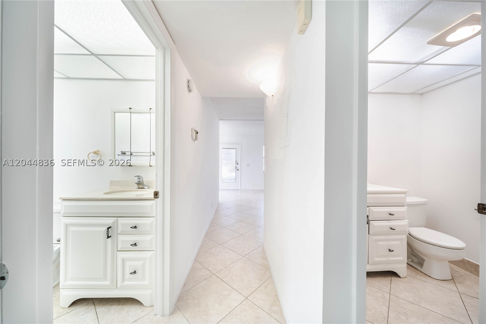 642 N Normandy N 642 Property Photo 28