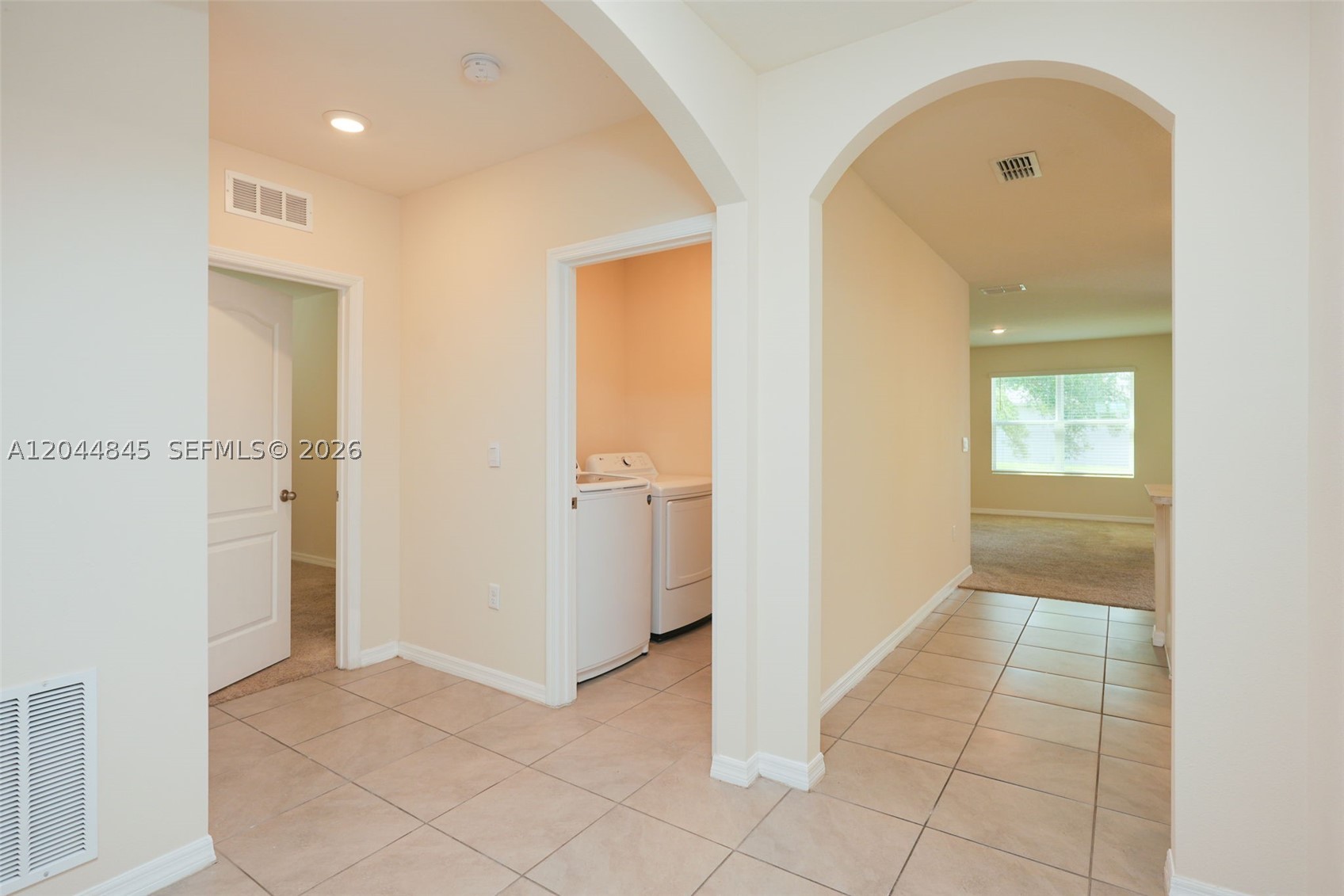 660 Cotulla Dr Property Photo 11