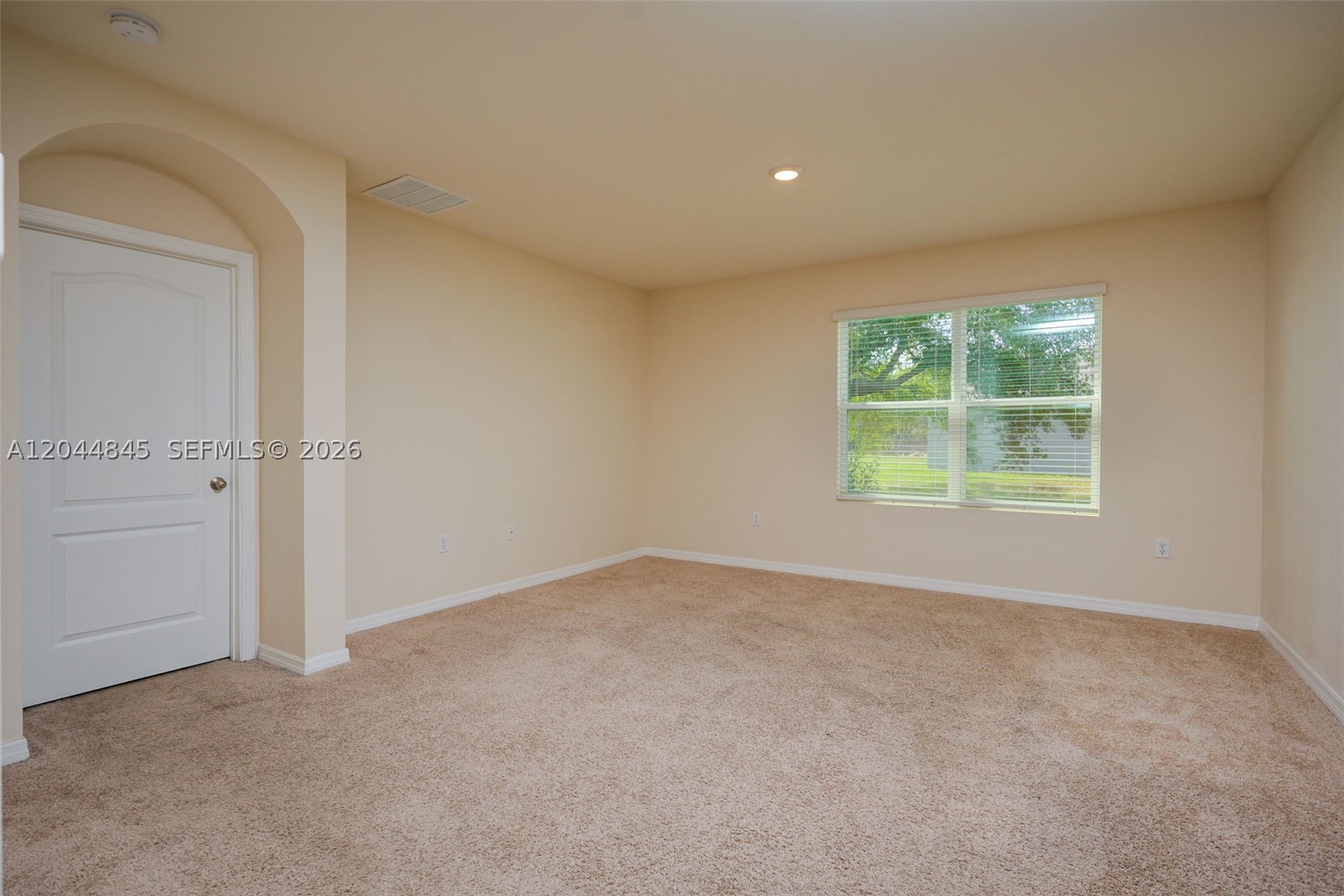 660 Cotulla Dr Property Photo 18