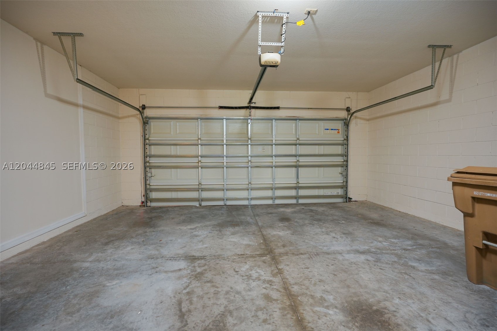 660 Cotulla Dr Property Photo 24