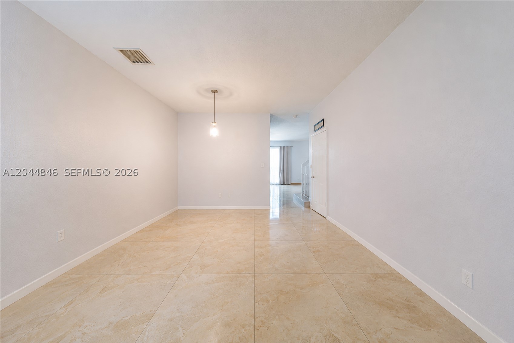 12990 Sw 133rd Ter Property Photo 4