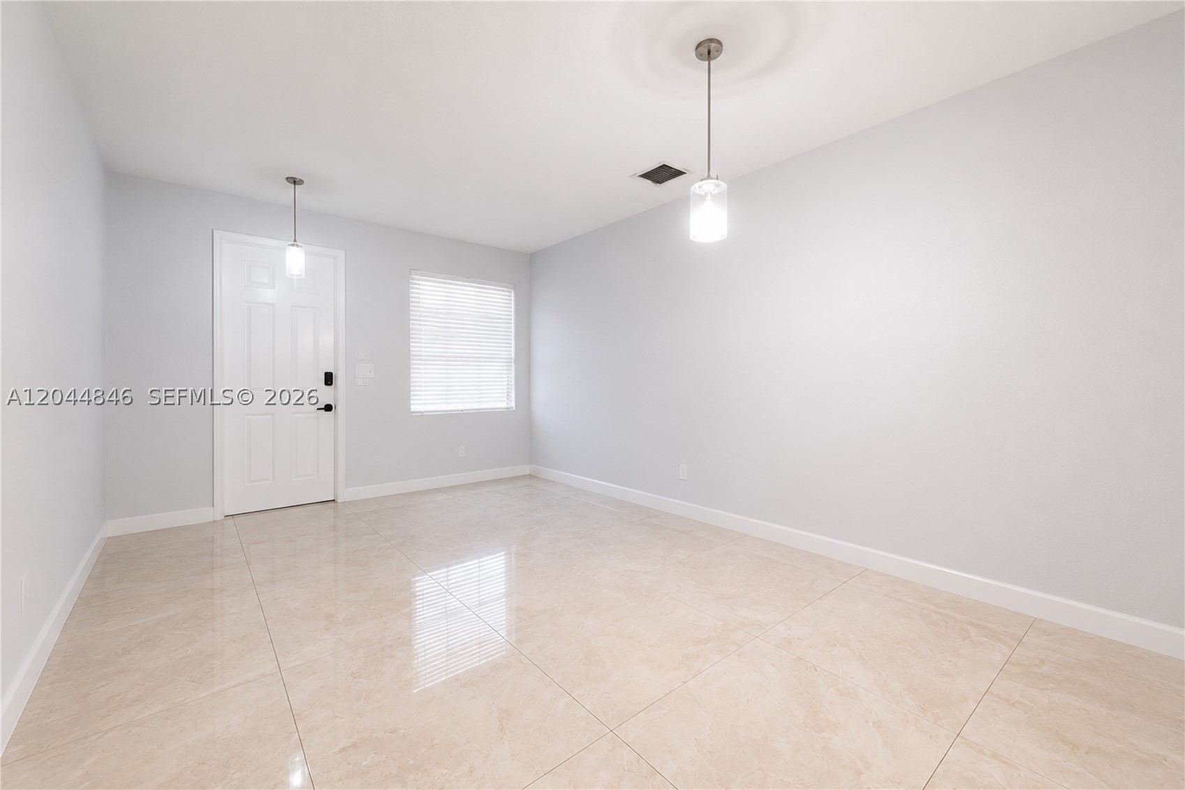 12990 Sw 133rd Ter Property Photo 6