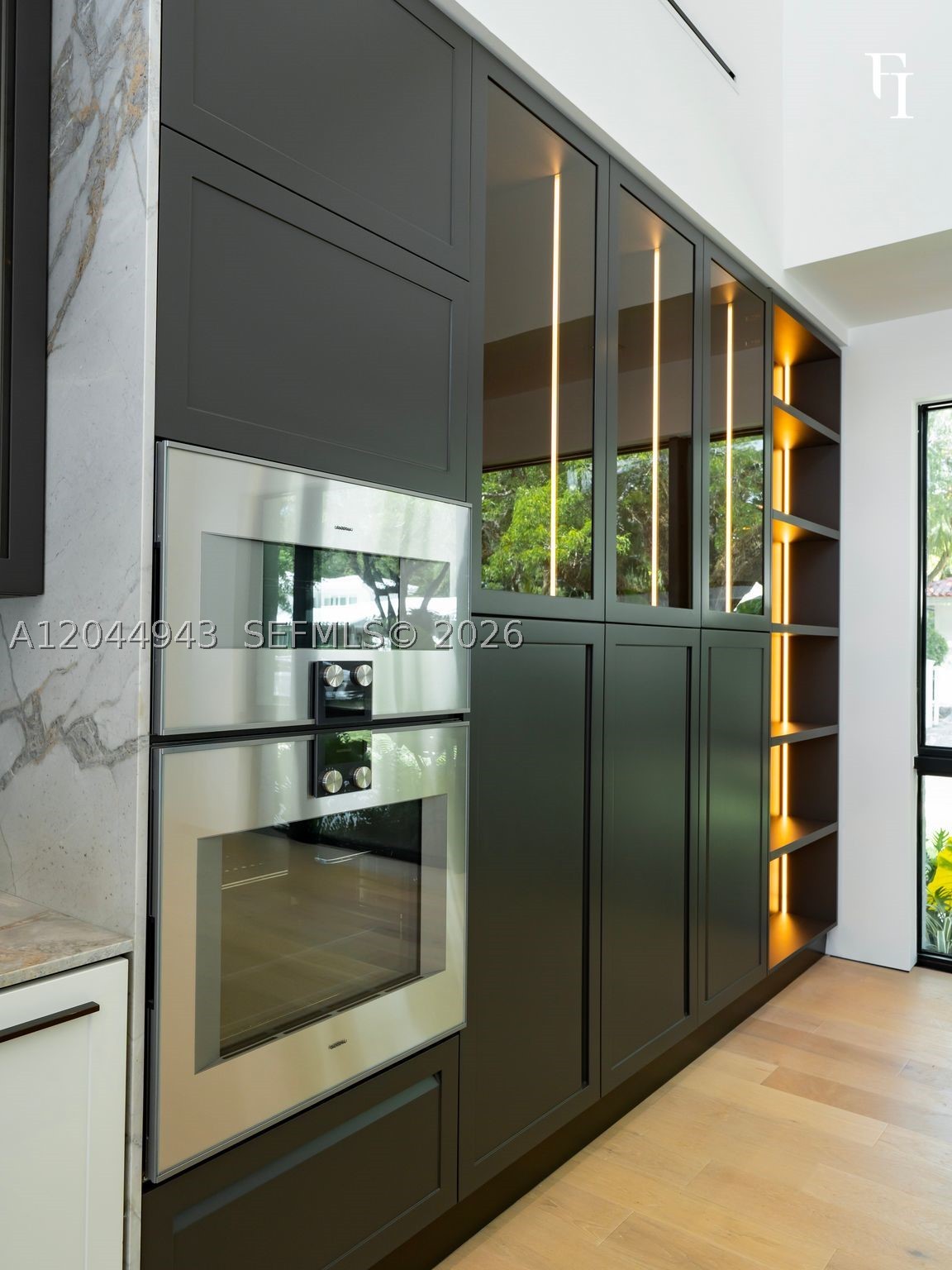 1111 Alberca St Property Photo 15