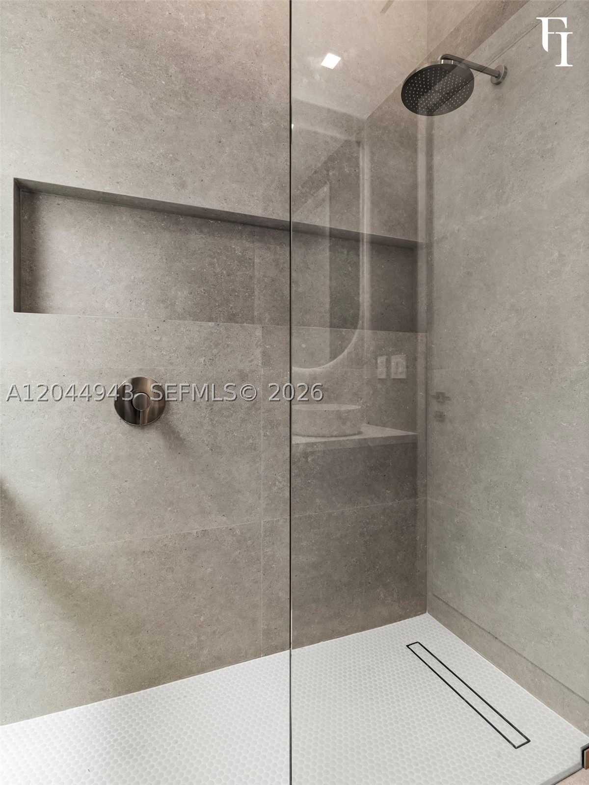 1111 Alberca St Property Photo 26
