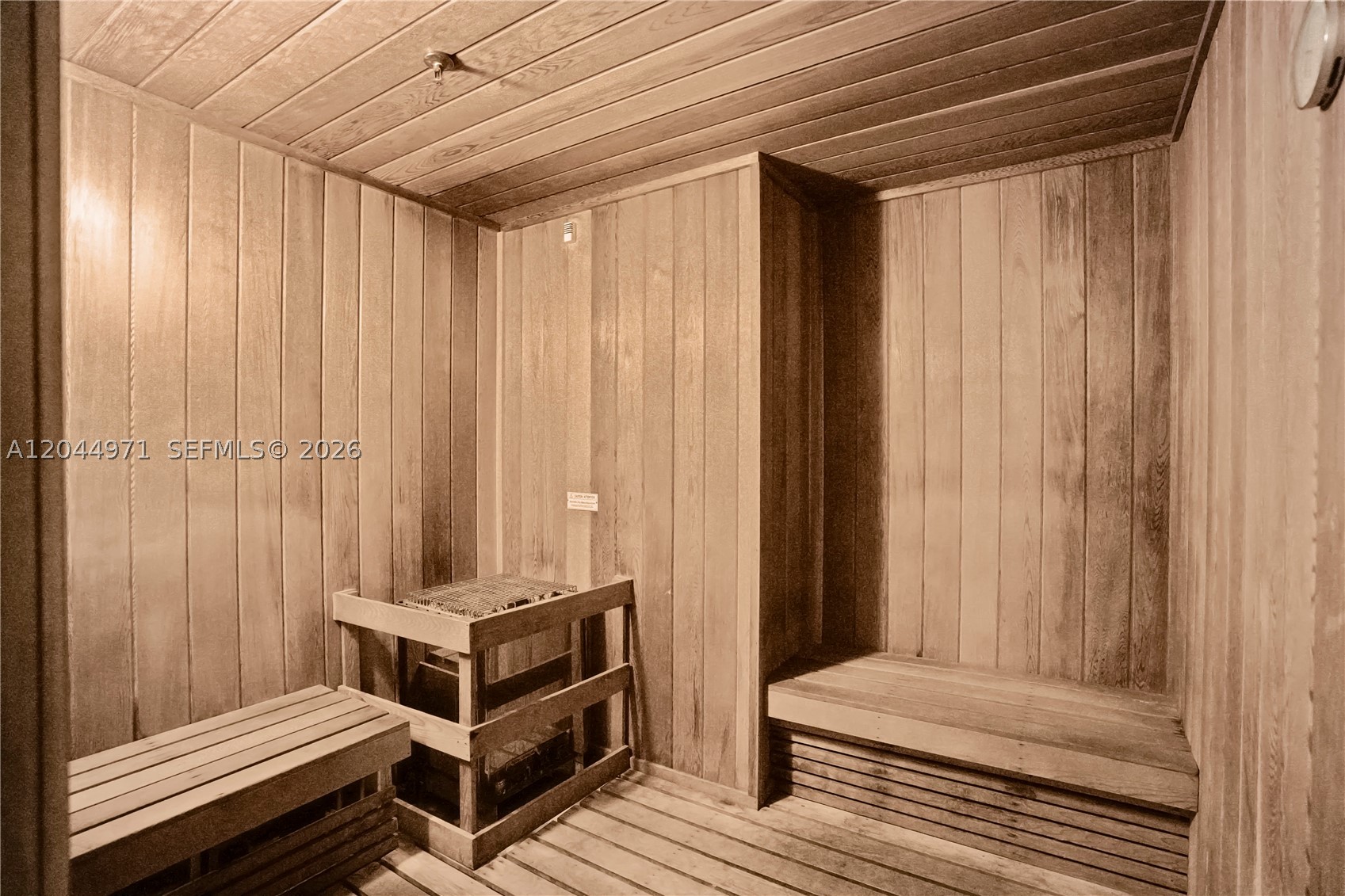 151 Se 1st St Ph04 Property Photo 21