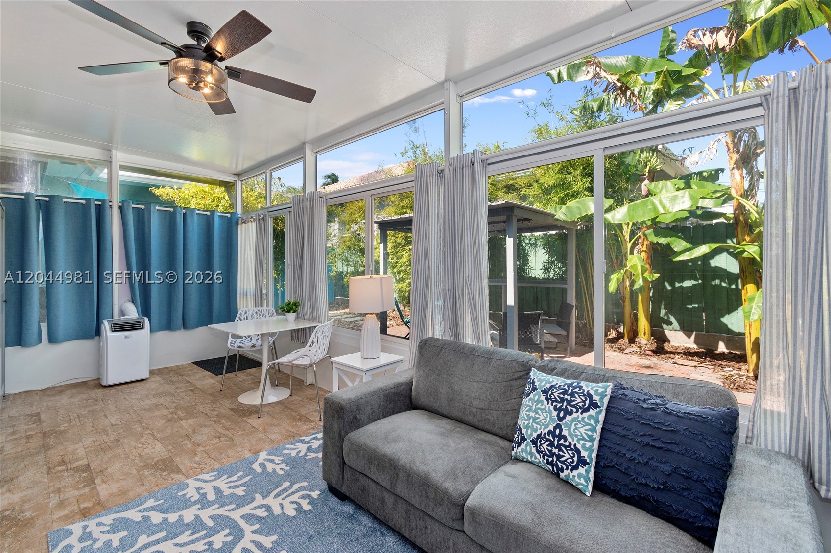1446 Hollywood Blvd Property Photo 31