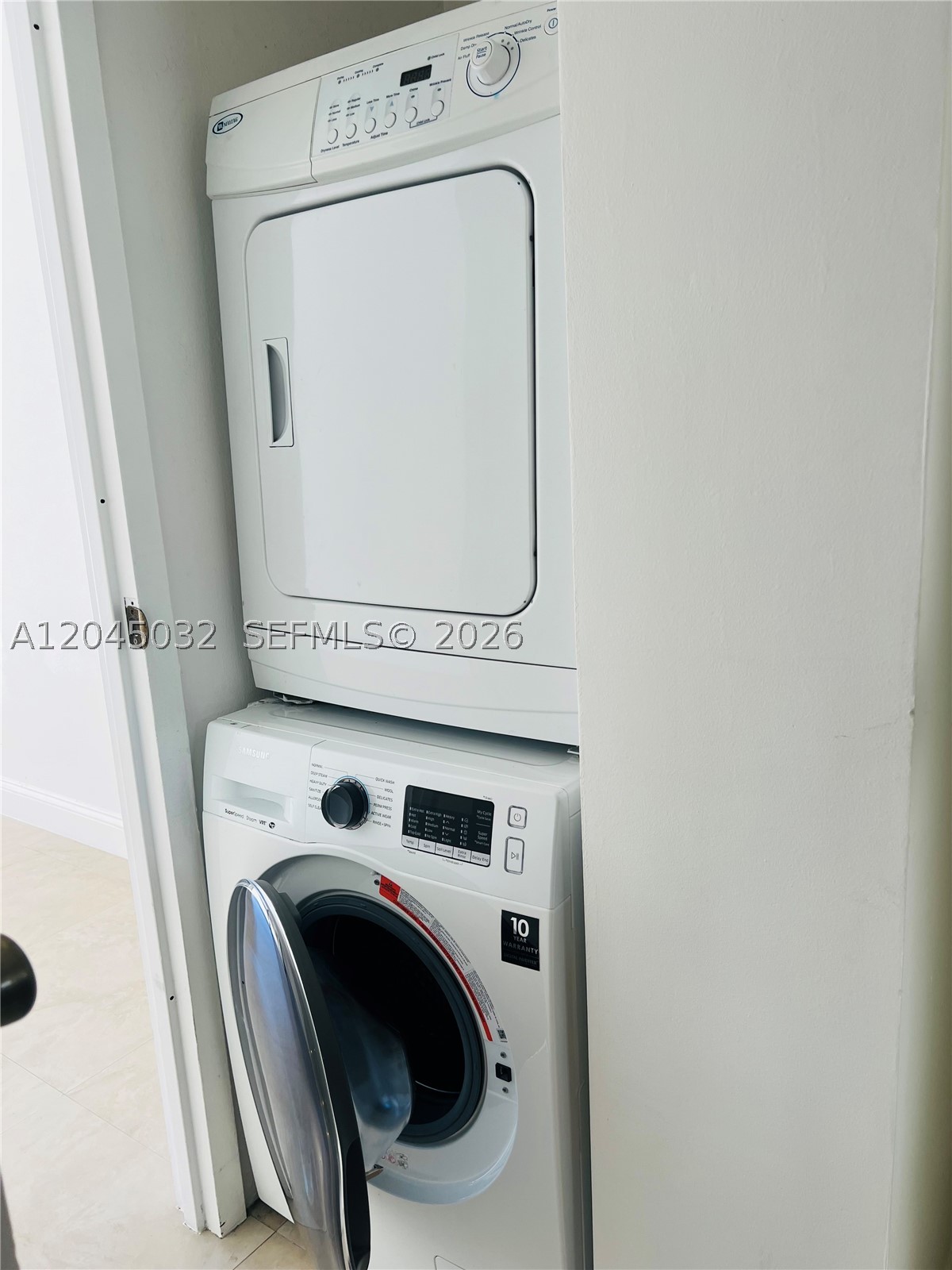 2333 Brickell Ave 210 Property Photo 9