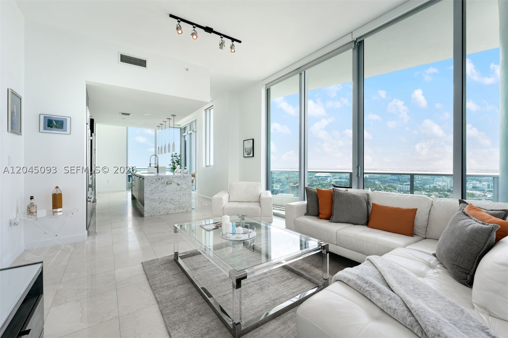 900 Biscayne Blvd 5812 Property Photo 3