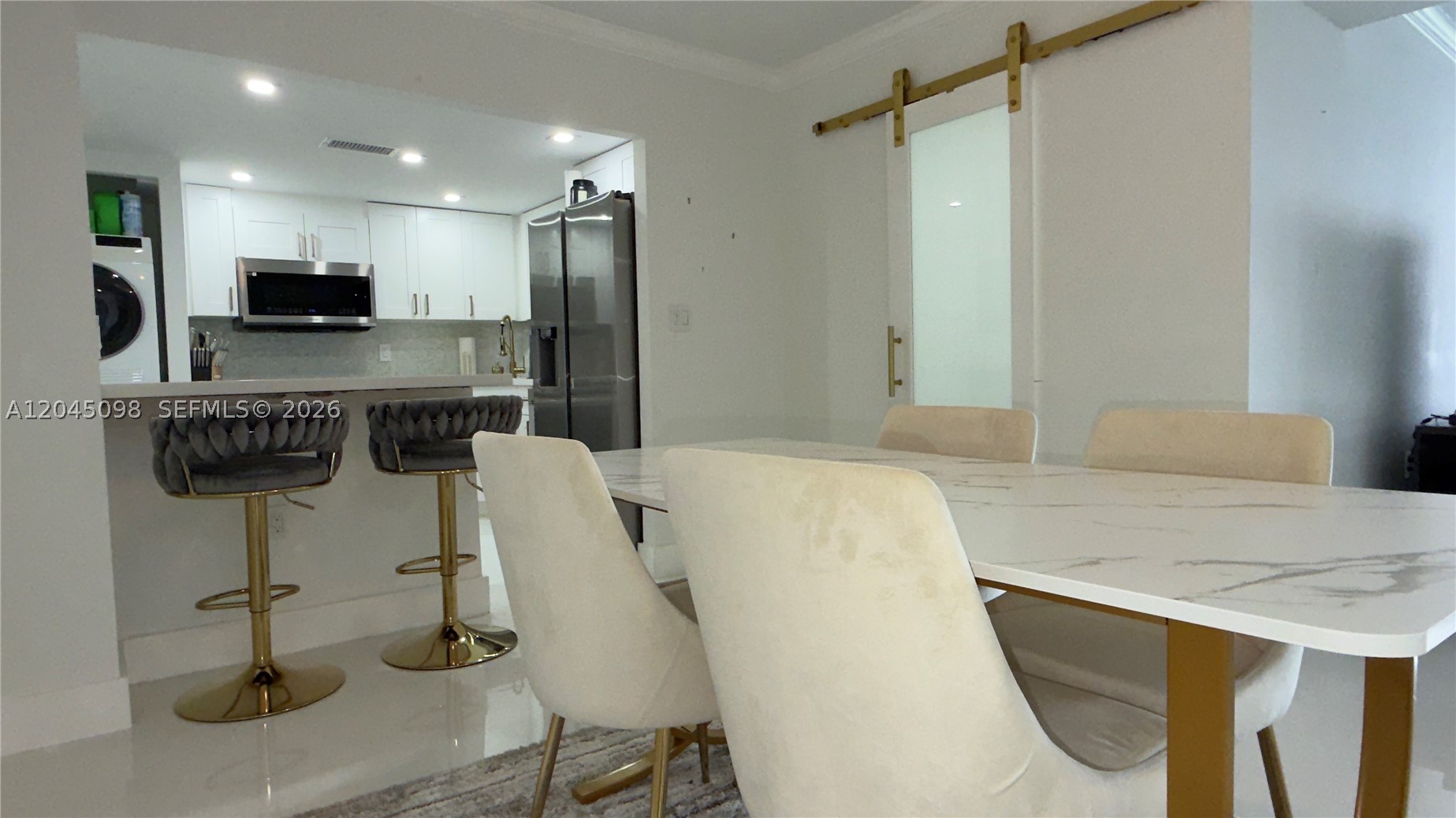 2333 Brickell Ave 614 Property Photo 14
