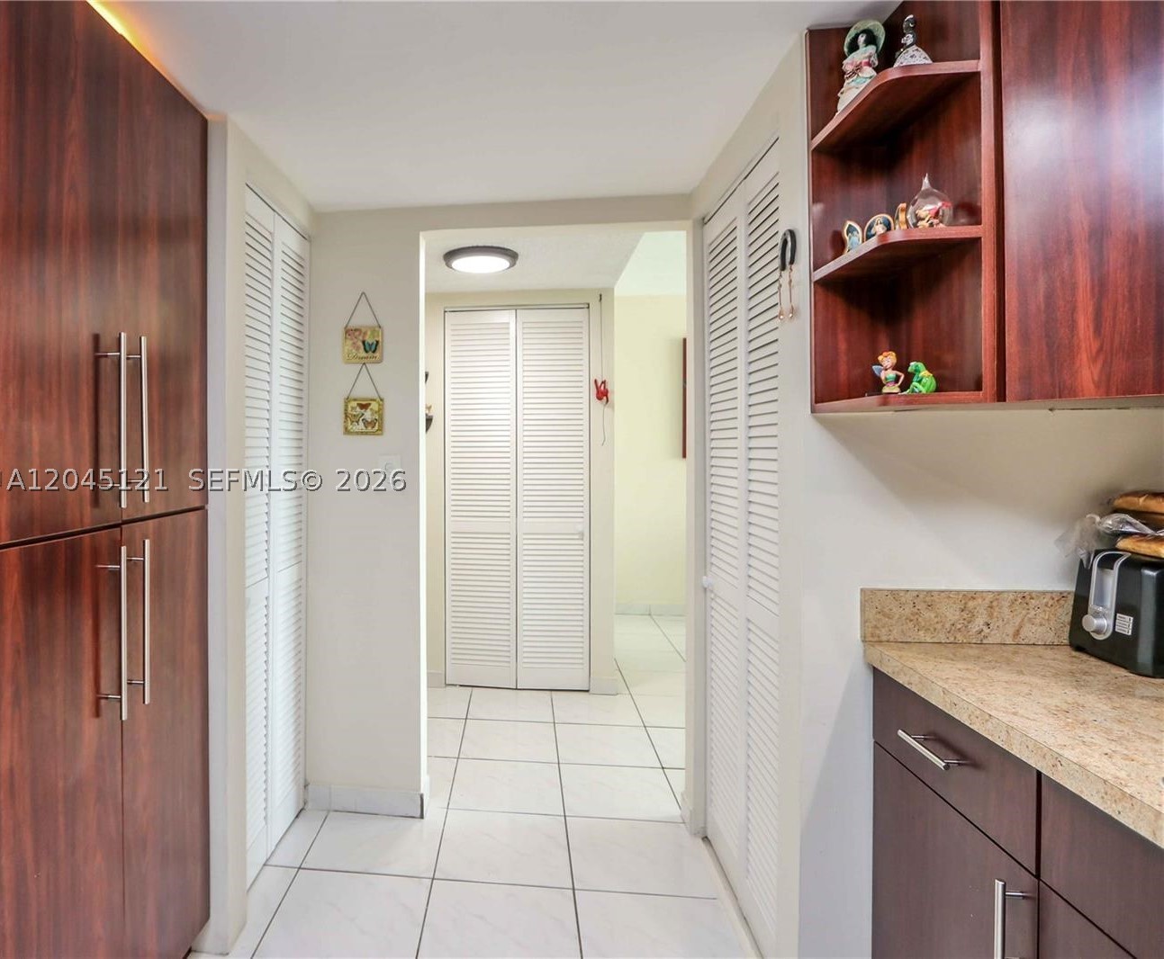 2055 Sw 122nd Ave 306 Property Photo 4