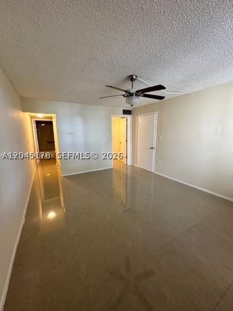 10845 Sw 112th Ave 211 Property Photo 11