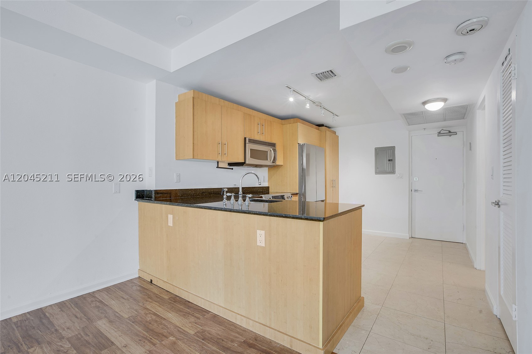 10275 Collins Ave 201 Property Photo 8