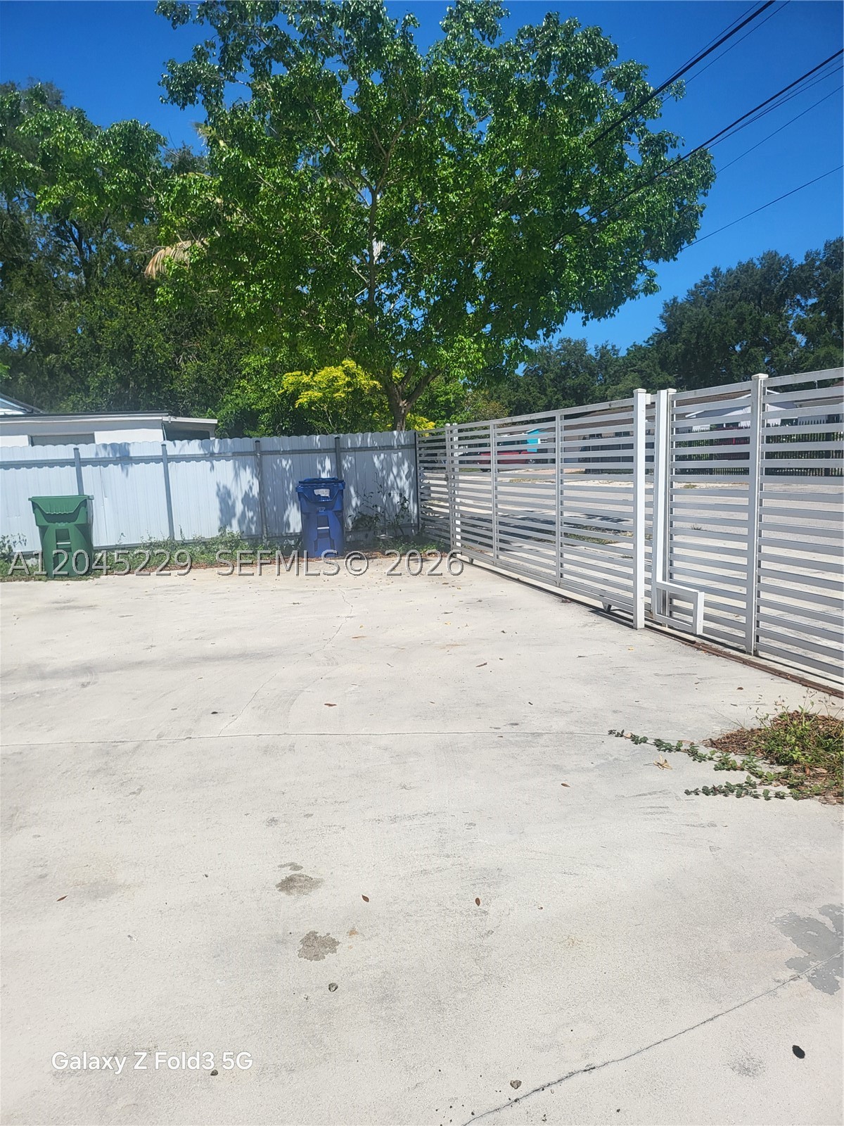 2467 Nw 95th Ter Front Property Photo 6