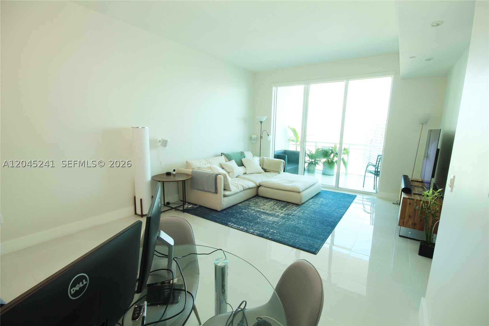 950 Brickell Bay Dr 5000 Property Photo 4