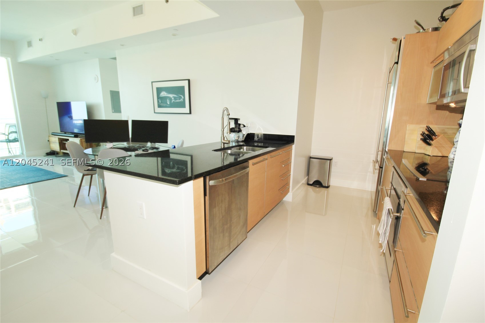 950 Brickell Bay Dr 5000 Property Photo 10
