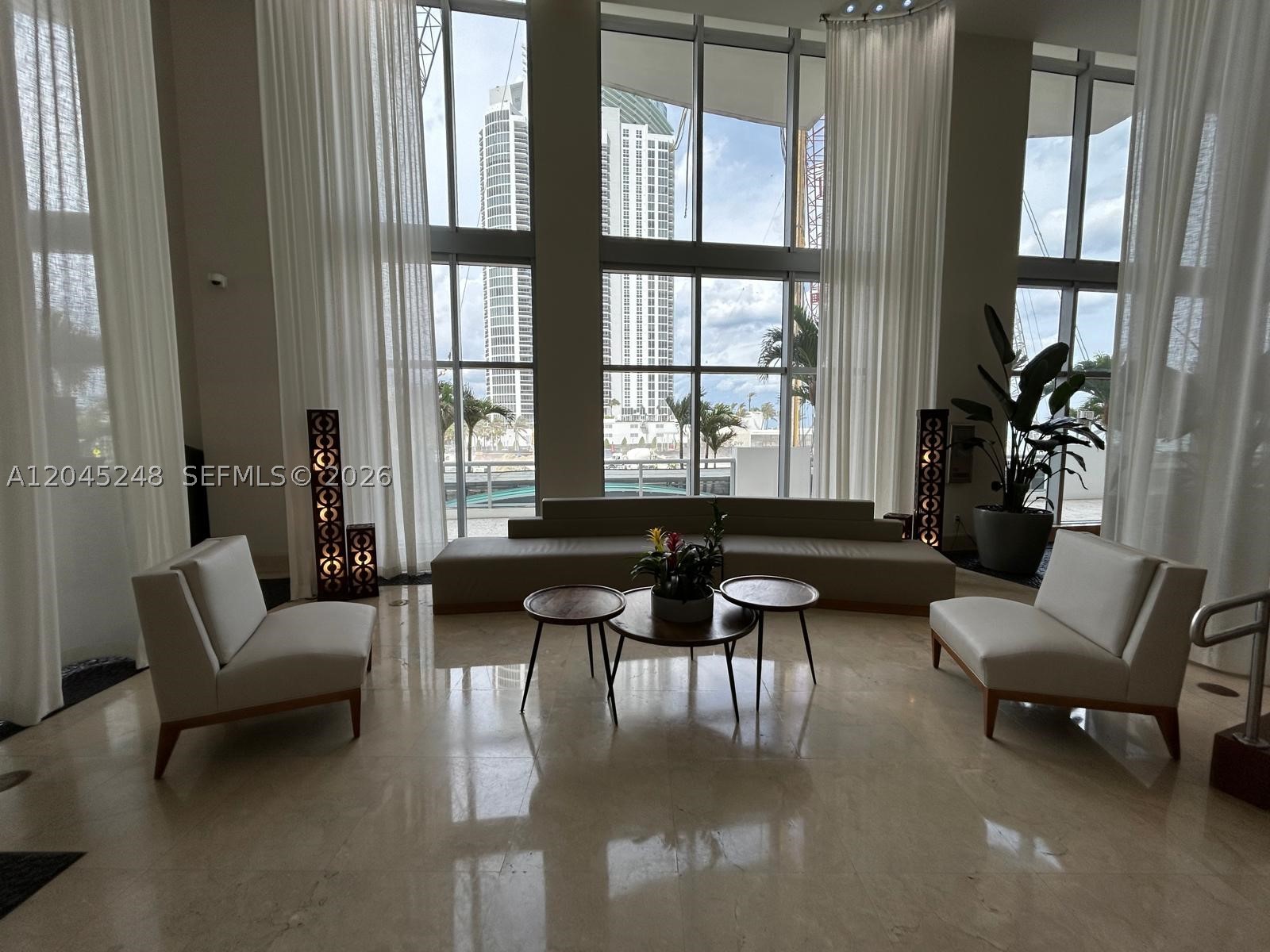 18683 Collins Ave 1706 Property Photo 5