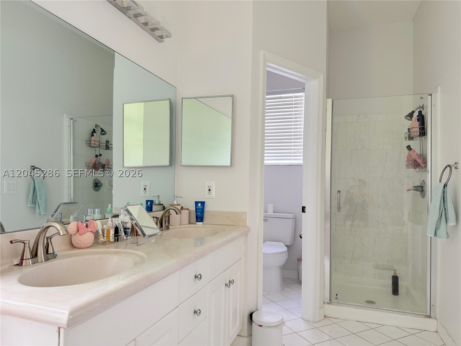 1074 Bluewood Ter 0 Property Photo 18