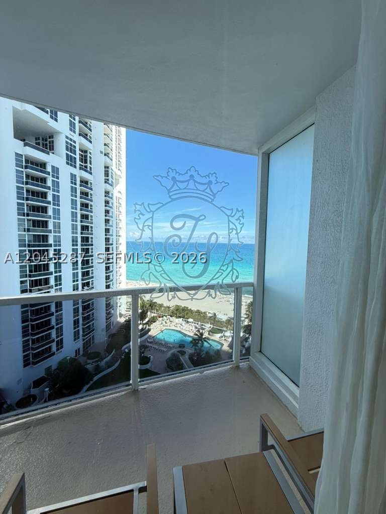 18001 Collins Ave 1006 Property Photo 2