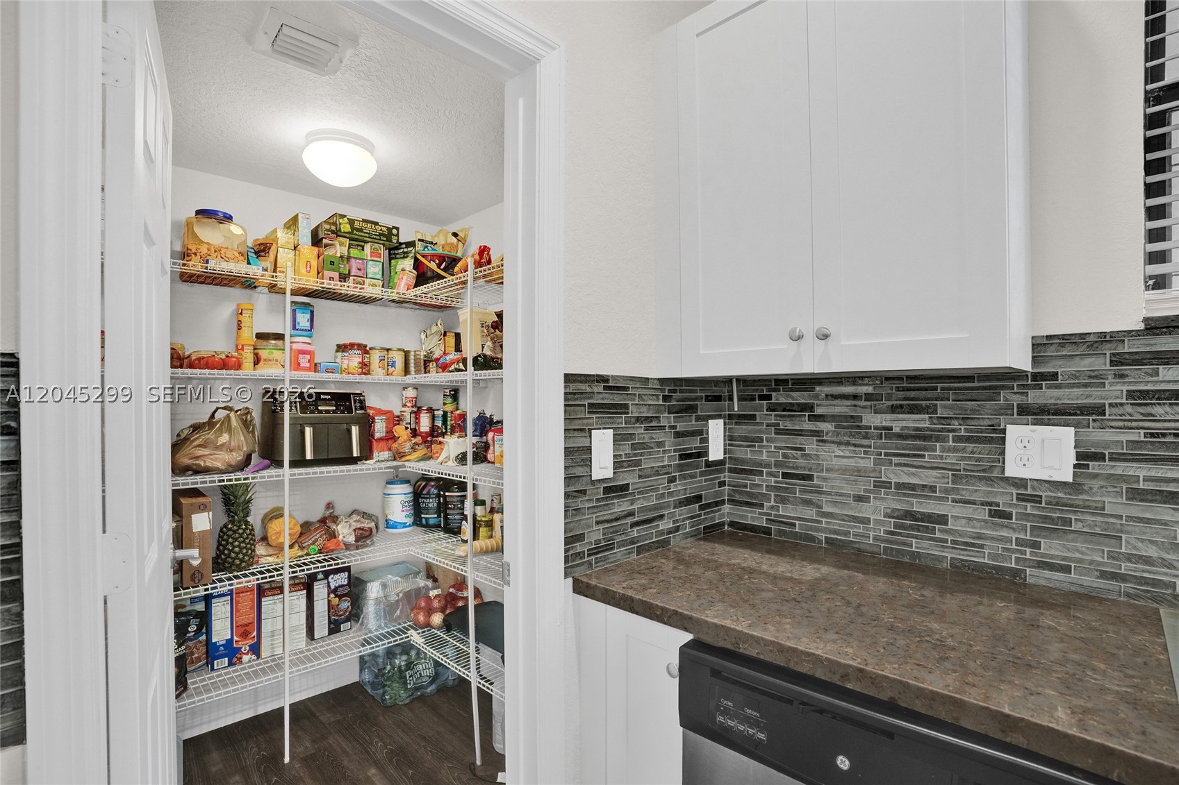 2502 Ne 1st St 0 Property Photo 13