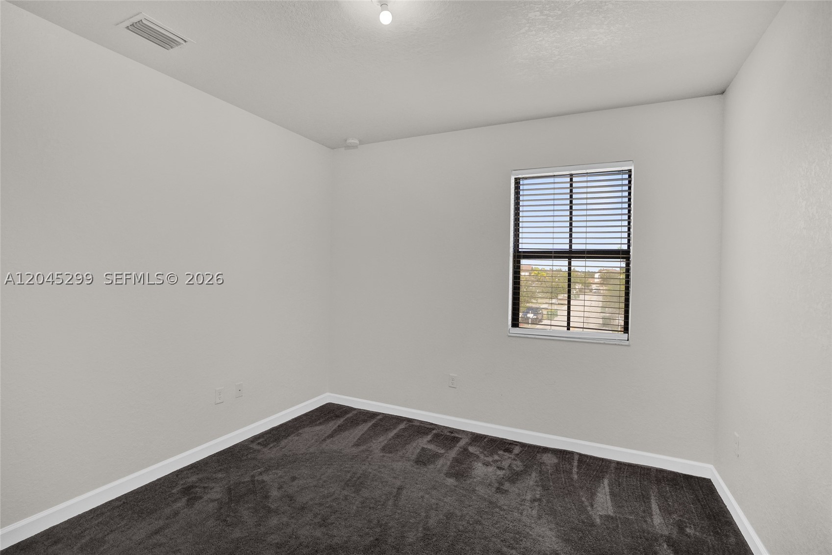 2502 Ne 1st St 0 Property Photo 20