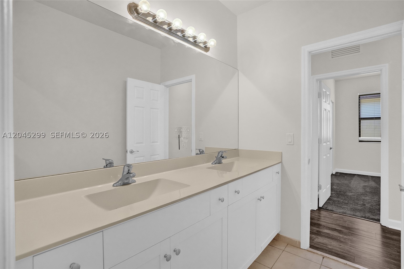 2502 Ne 1st St 0 Property Photo 28