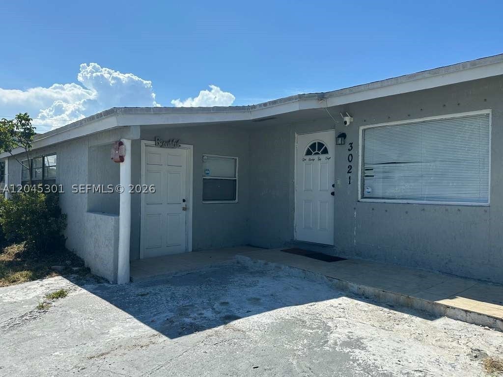 3021 Nw 7th Ct Property Photo 5