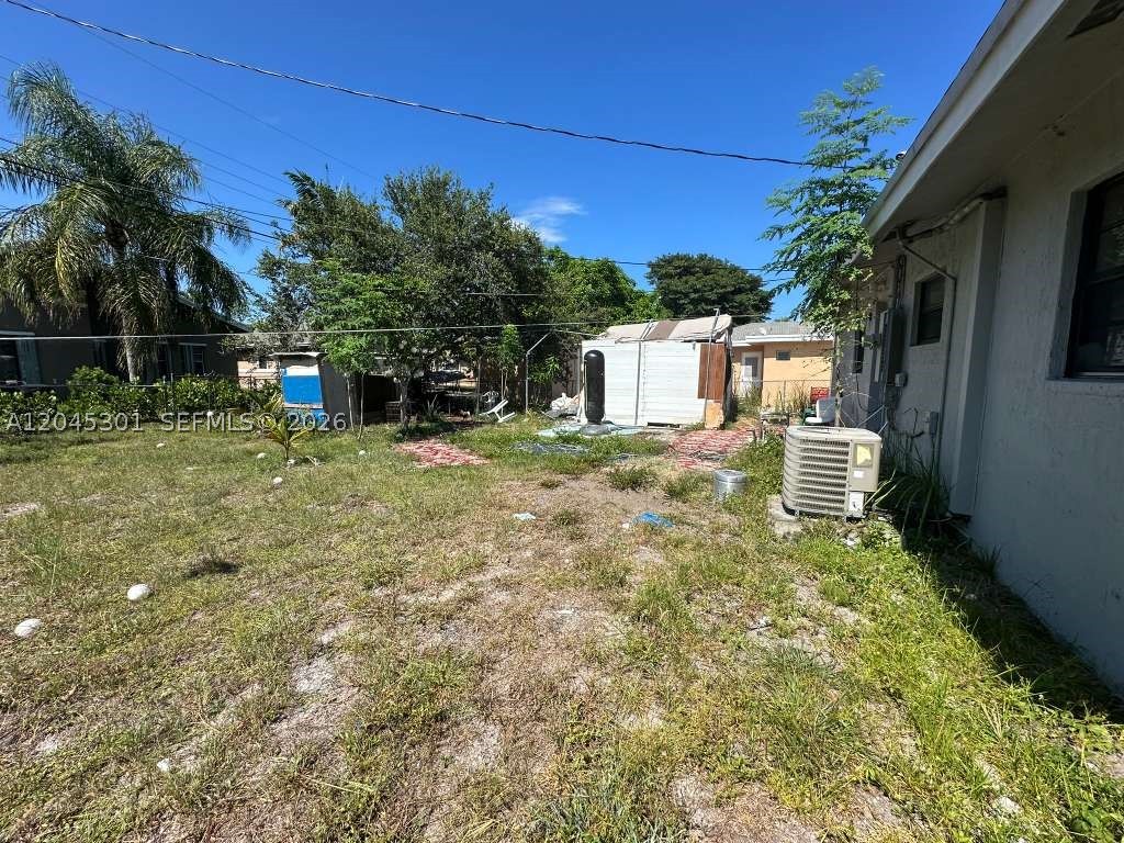 3021 Nw 7th Ct Property Photo 7