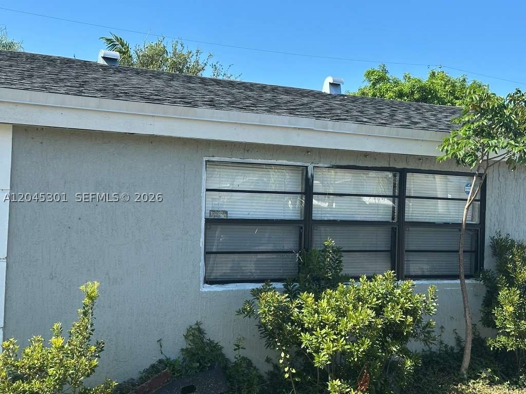 3021 Nw 7th Ct Property Photo 8