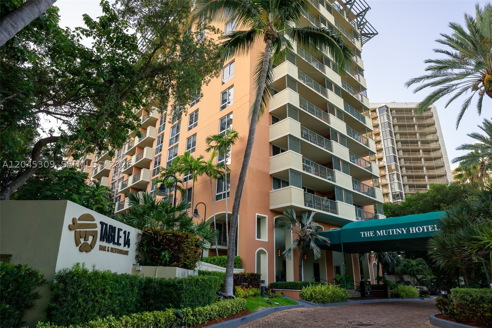 2951 S Bayshore Dr 716 Property Photo 1