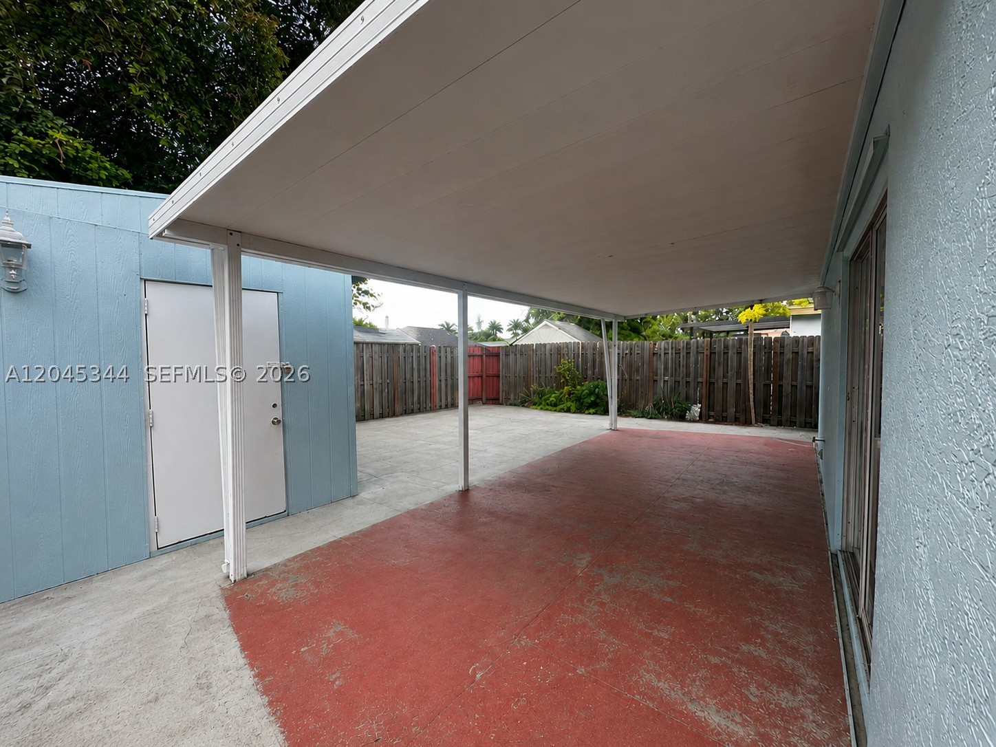 768 Sw 9th St Property Photo 19