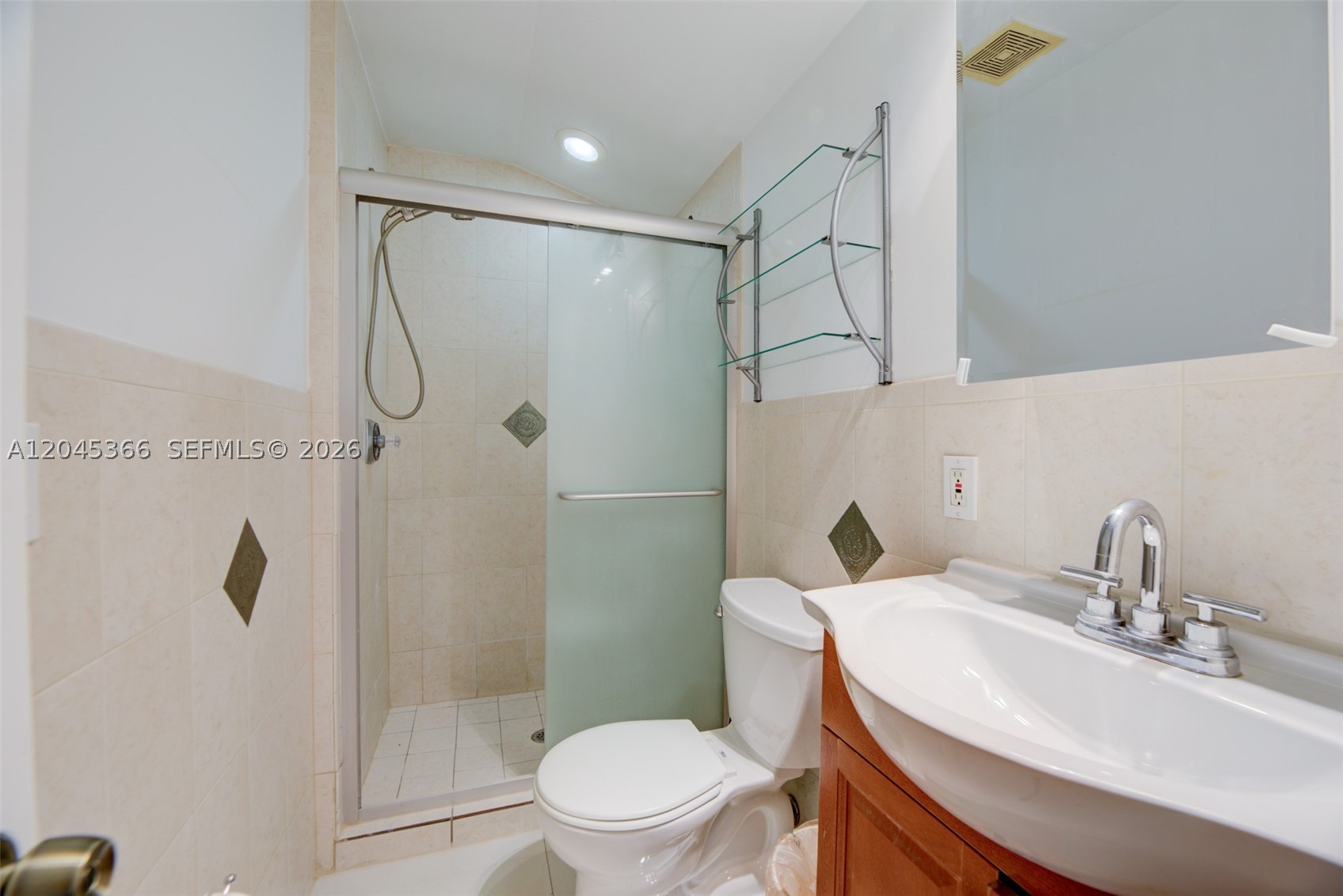 1520 N Andrews Ave Property Photo 20