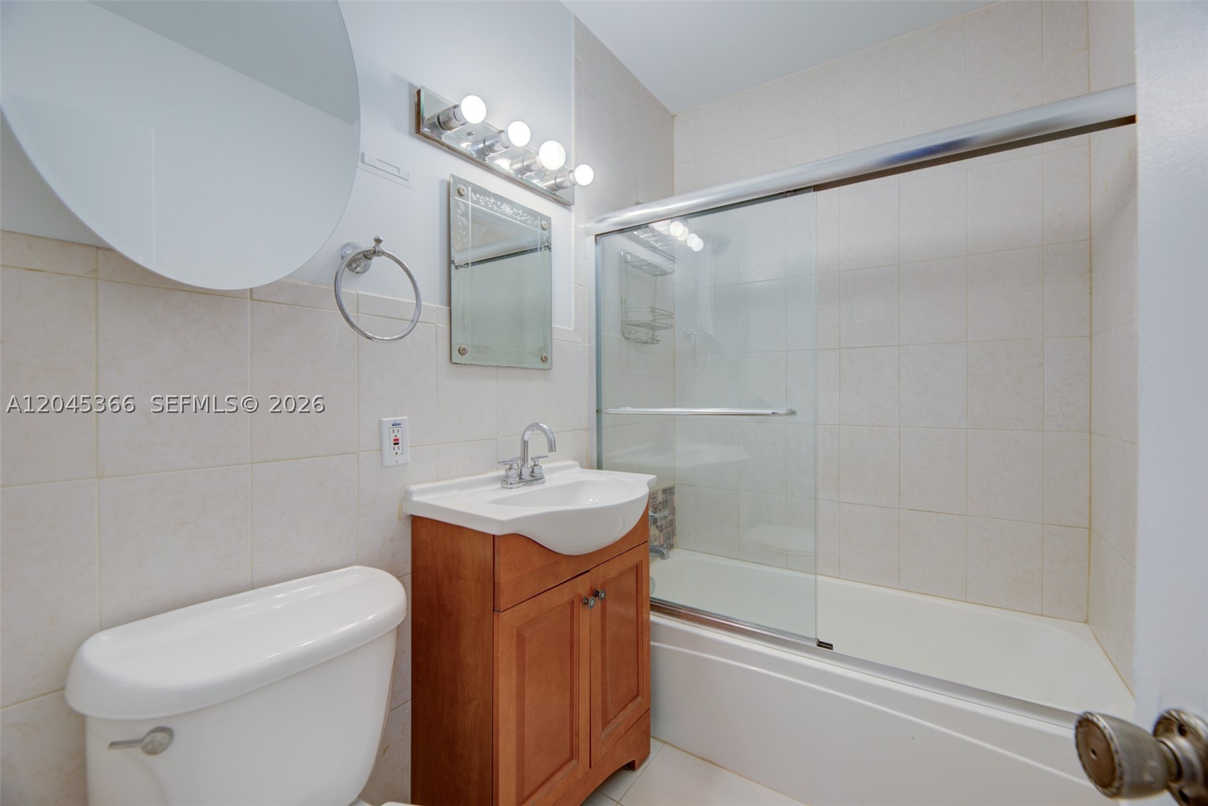 1520 N Andrews Ave Property Photo 25
