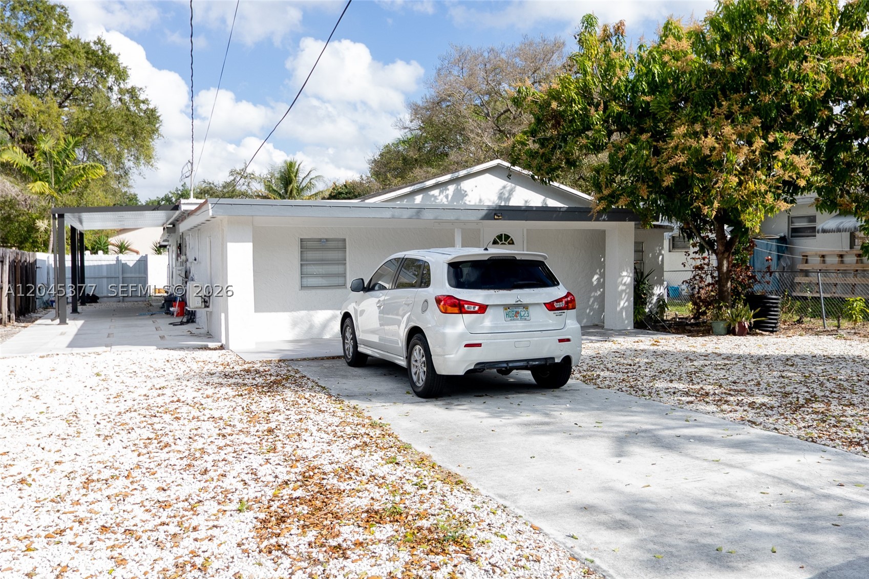 5803 Buchanan St Property Photo 1
