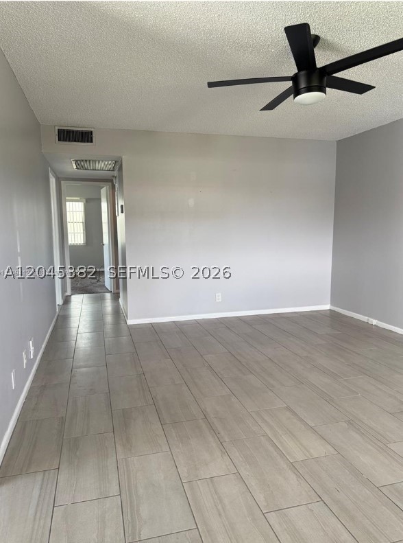 165 Fanshaw D 165 Property Photo 6