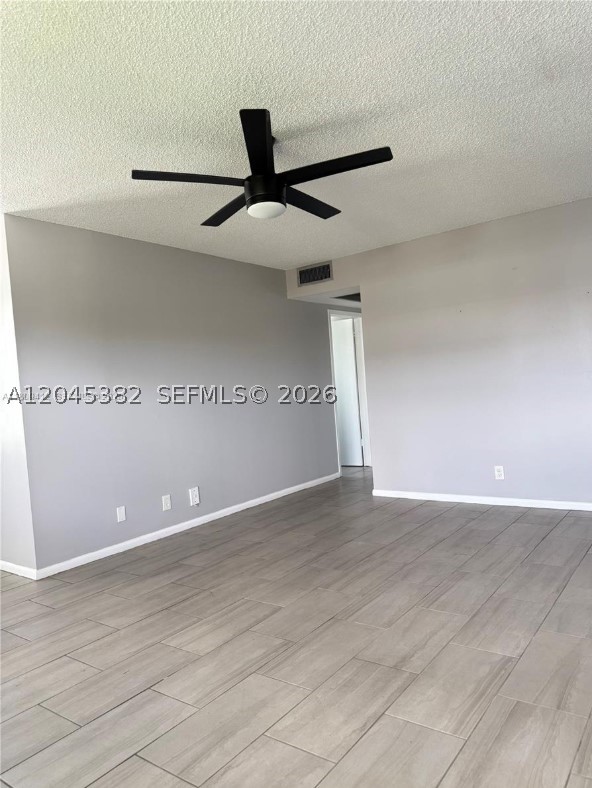 165 Fanshaw D 165 Property Photo 8