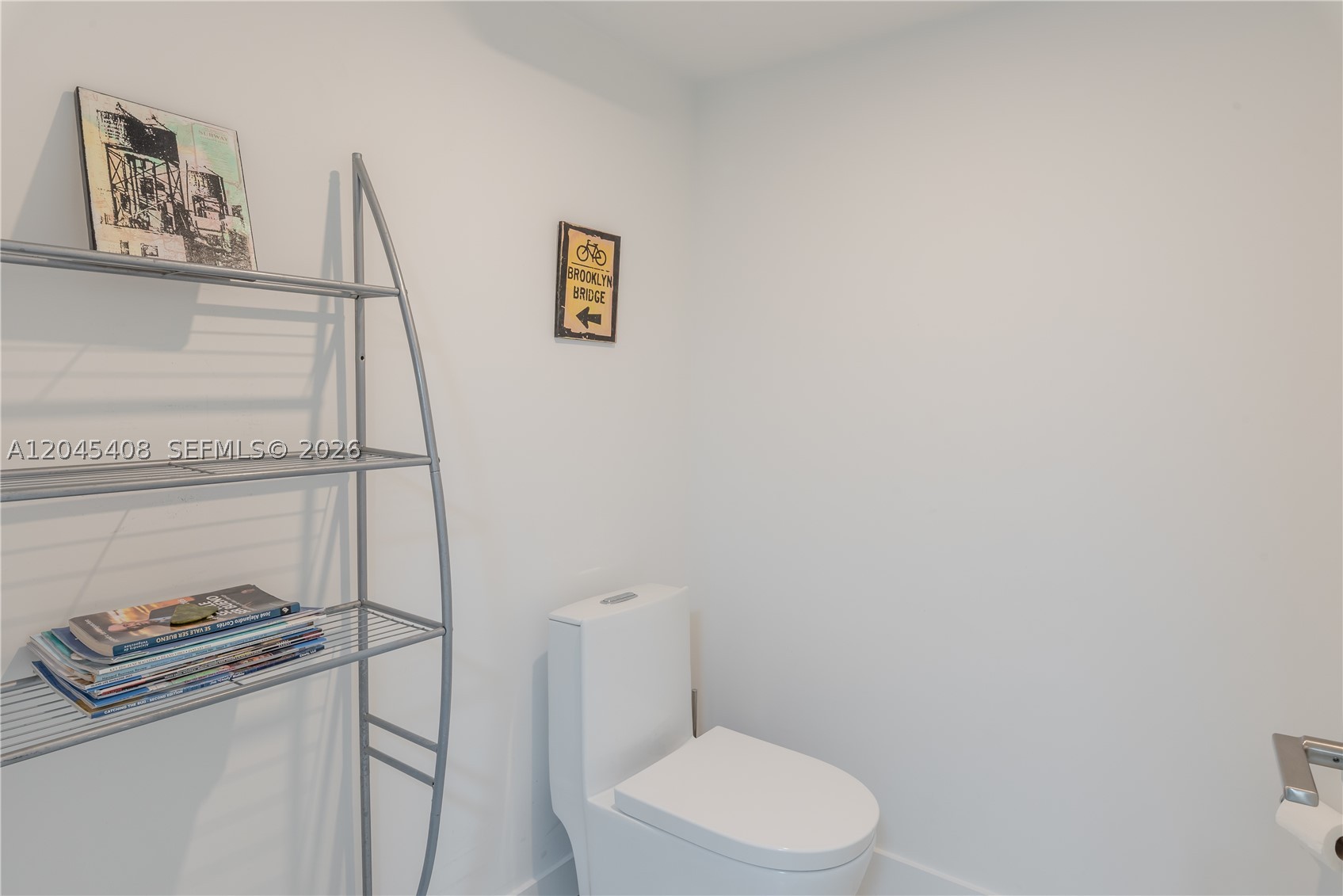 151 Crandon Blvd 122 Property Photo 18